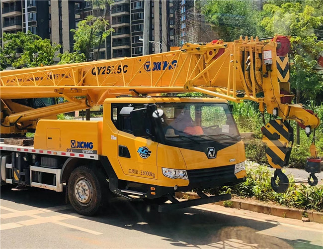 磐石市大件设备吊装租赁吊车
