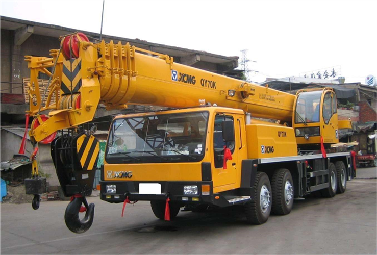 磐石市吊车出租选择重点