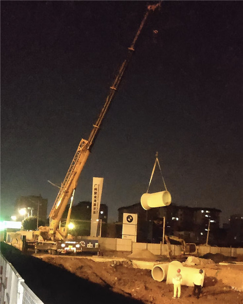 磐石市“弯臂矫正”—— 吊车的 “形变补偿” 技术